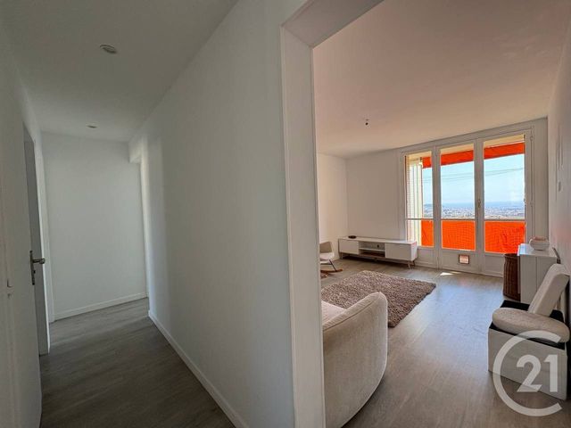 Appartement F4 à louer - 4 pièces - 63.0 m2 - NICE - 06 - PROVENCE-ALPES-COTE-D-AZUR - Century 21 Domus Immobilier