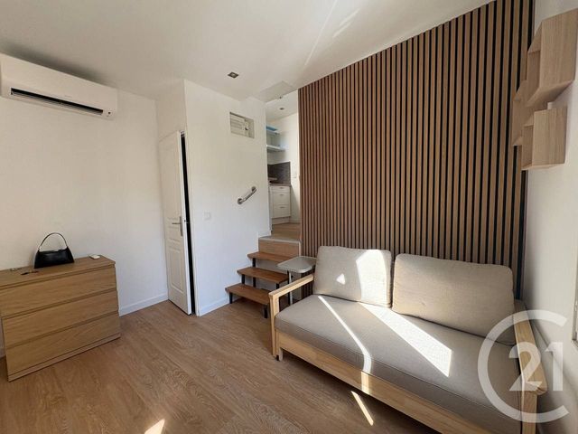Appartement F1 à louer - 1 pièce - 18.0 m2 - NICE - 06 - PROVENCE-ALPES-COTE-D-AZUR - Century 21 Domus Immobilier