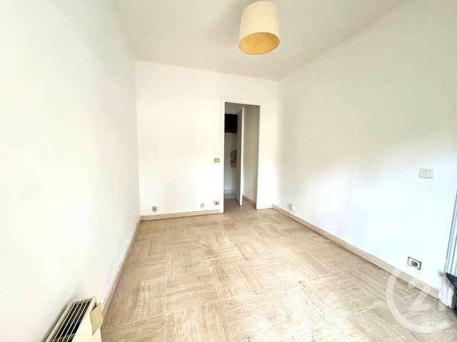 Appartement F1 à louer - 1 pièce - 15.0 m2 - NICE - 06 - PROVENCE-ALPES-COTE-D-AZUR - Century 21 Domus Immobilier
