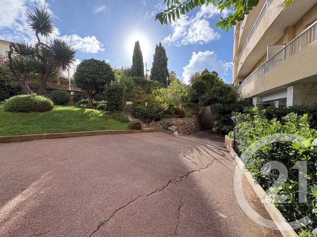 Appartement F1 à louer - 1 pièce - 15.0 m2 - NICE - 06 - PROVENCE-ALPES-COTE-D-AZUR - Century 21 Domus Immobilier