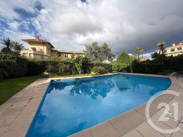 Appartement F1 à louer - 1 pièce - 15.0 m2 - NICE - 06 - PROVENCE-ALPES-COTE-D-AZUR - Century 21 Domus Immobilier